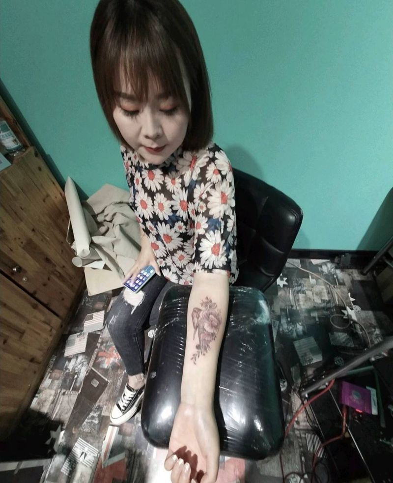 三木嘎作品纹身图片_手臂水彩纹身图案