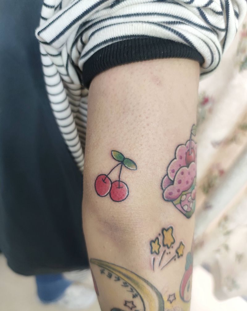 卡通花臂纹身图片_手臂Old School纹身图案