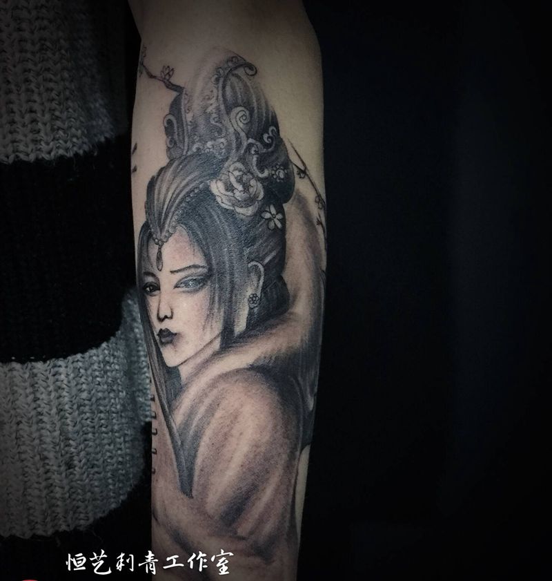 艺妓纹身图片_手臂纹身图案