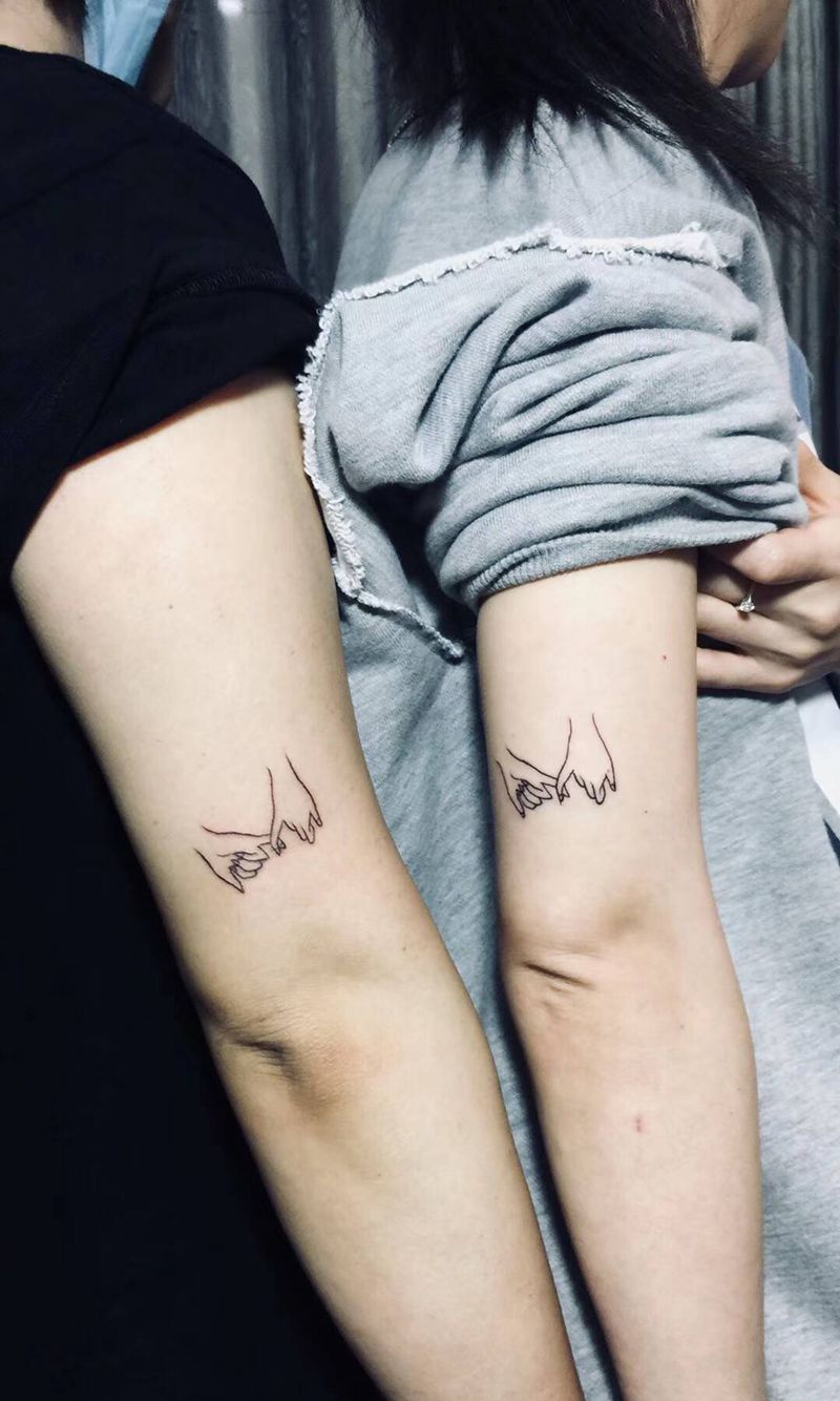 小清新纹身图片_手臂情侣闺蜜小清新纹身图案