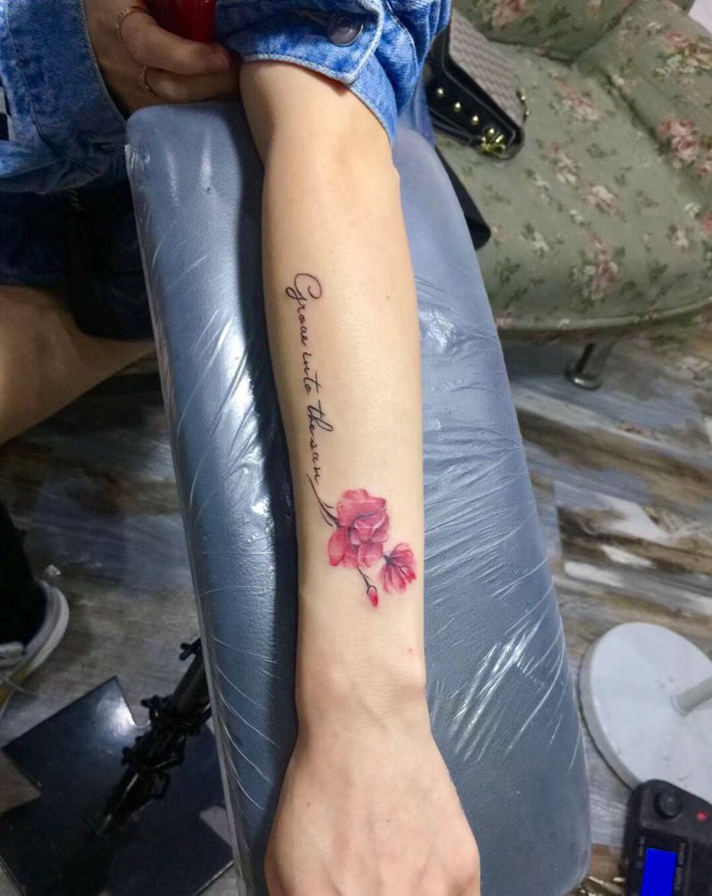 小清新纹身图片_手臂花体字花字母纹身图案