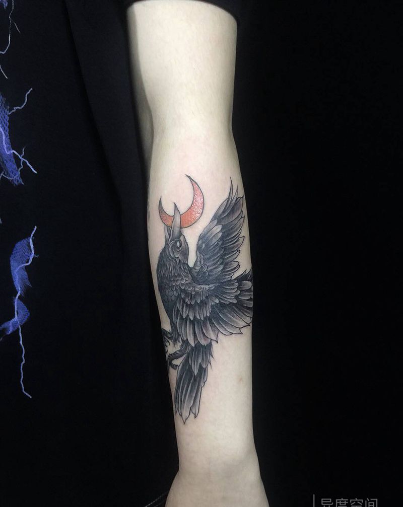 old school风纹身图片_手臂Old School老传统乌鸦欧美传统纹身图案