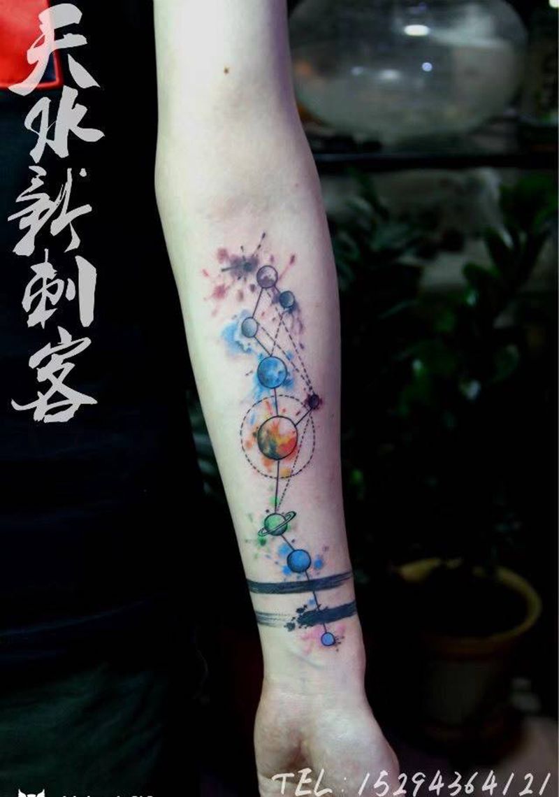 几何加水墨纹身图片