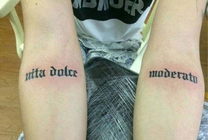 个性小字母纹身图片