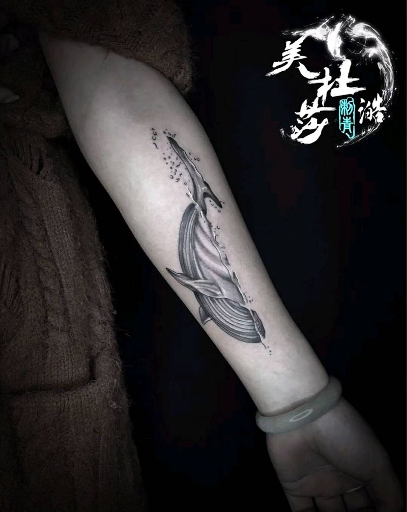 鲸鱼纹身图片