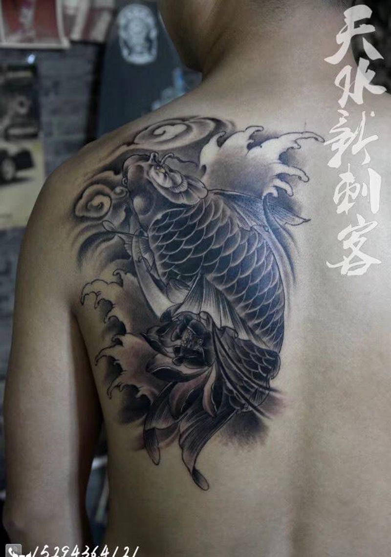 鲤鱼纹身图片