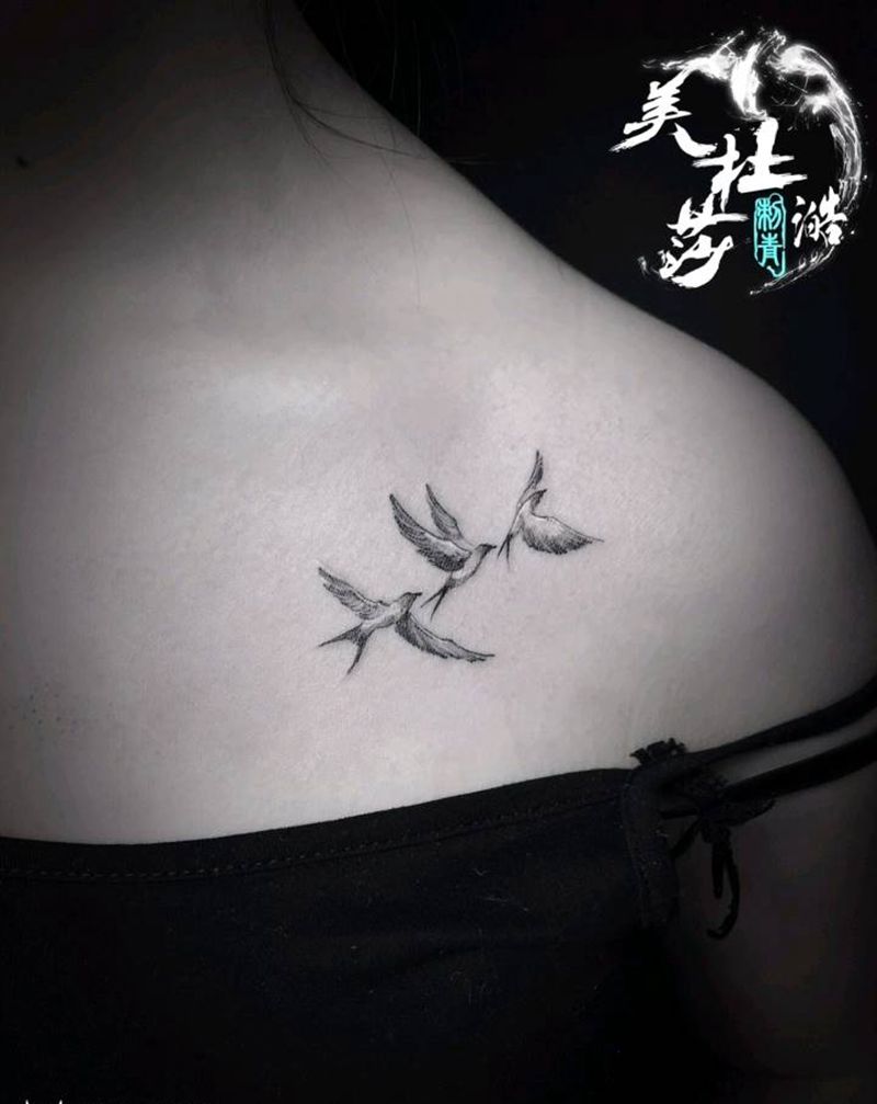 燕子纹身图片