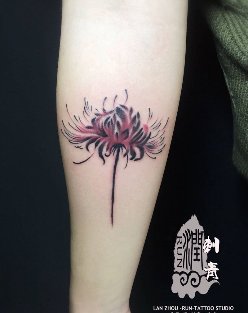 彼岸花纹身图片_成品手臂手部清新植物纹身图案