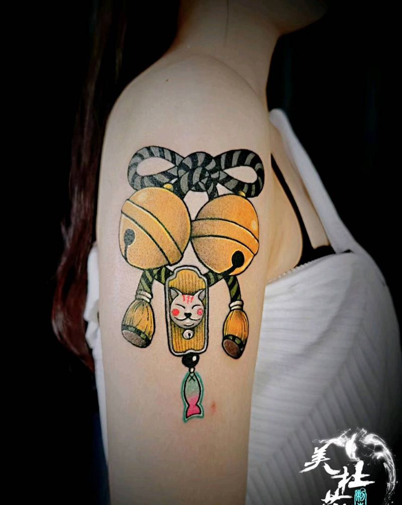 铃铛纹身图片_手臂New School纹身图案