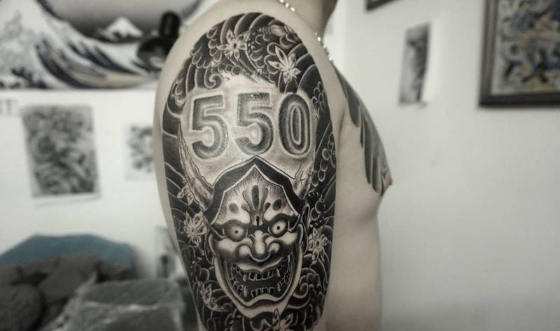 传统般若包大臂纹身图片