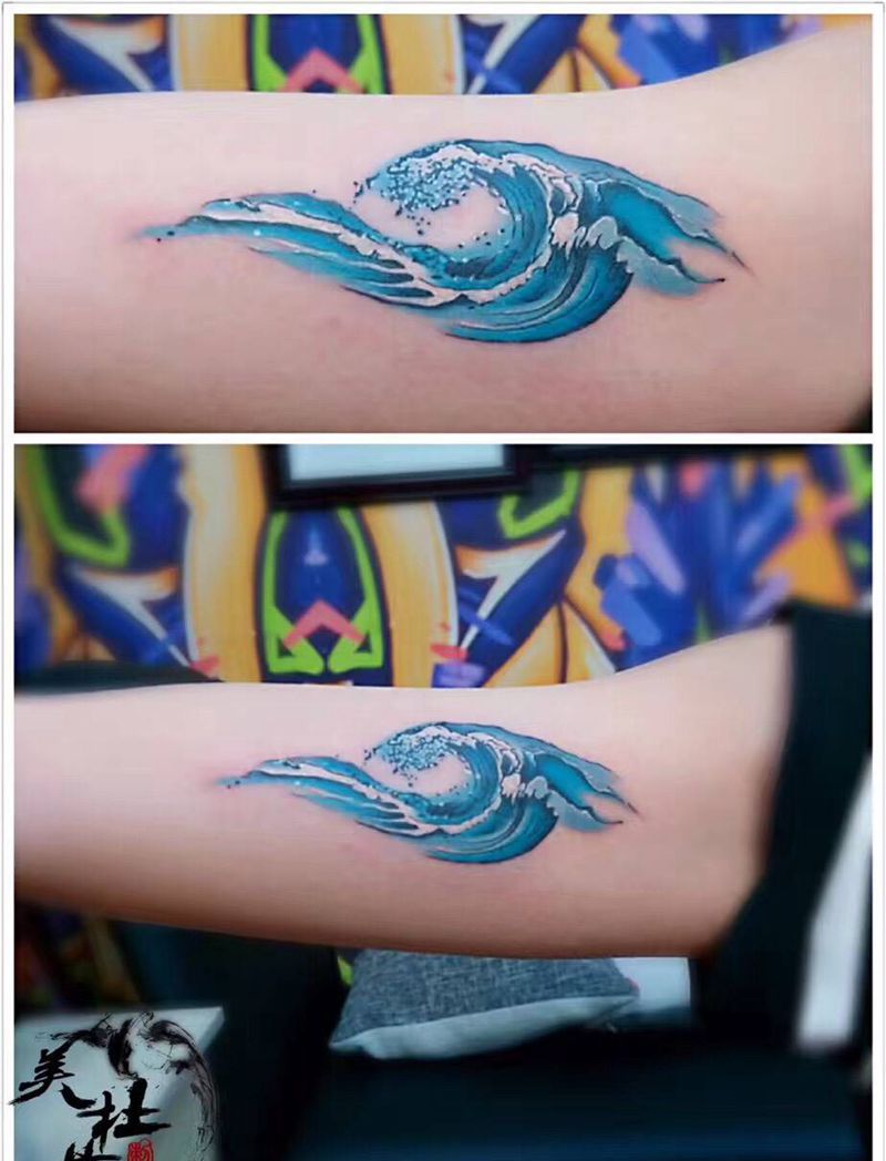 浪哩个浪。纹身图片_成品手臂传统清新贴纸纹身图案