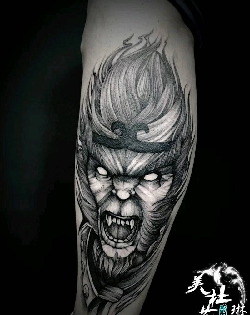 悟空纹身图片_腿部纹身图案