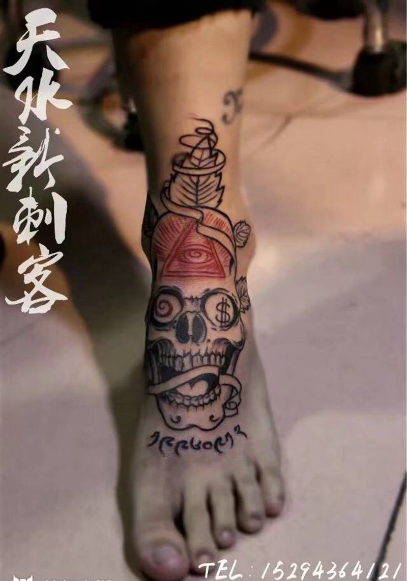 脚部骷髅纹身图片