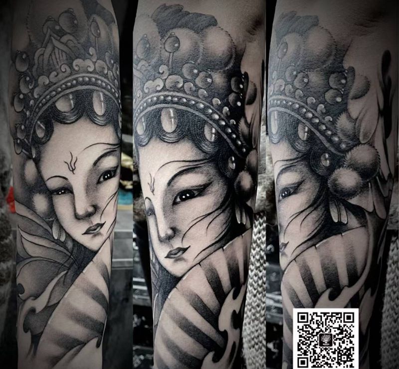 花旦纹身图片_新传统纹身图案