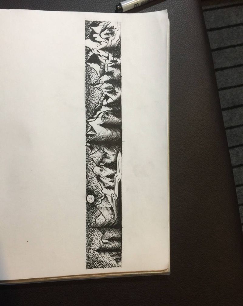 欧美山水点刺臂环纹身图片