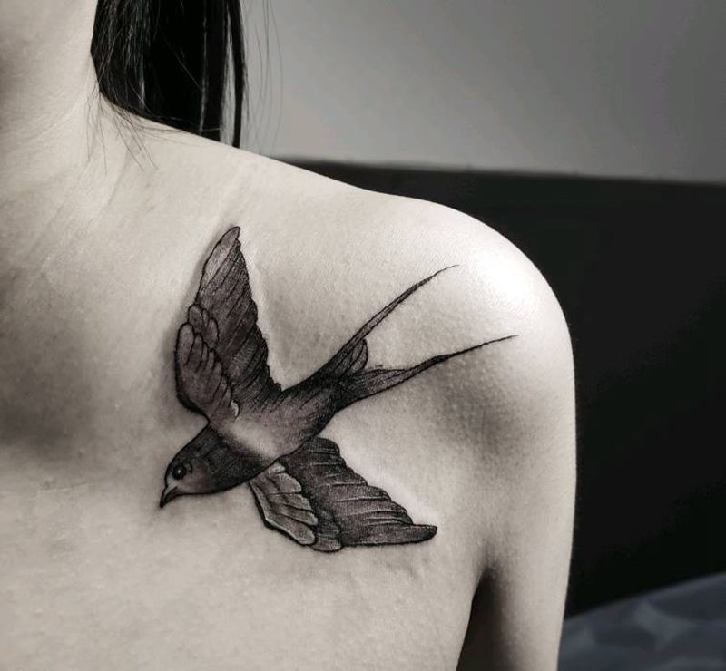 小燕子纹身图片