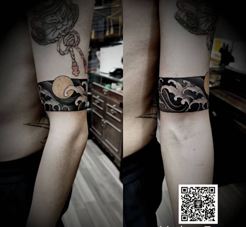 臂环纹身图片_手臂纹身图案