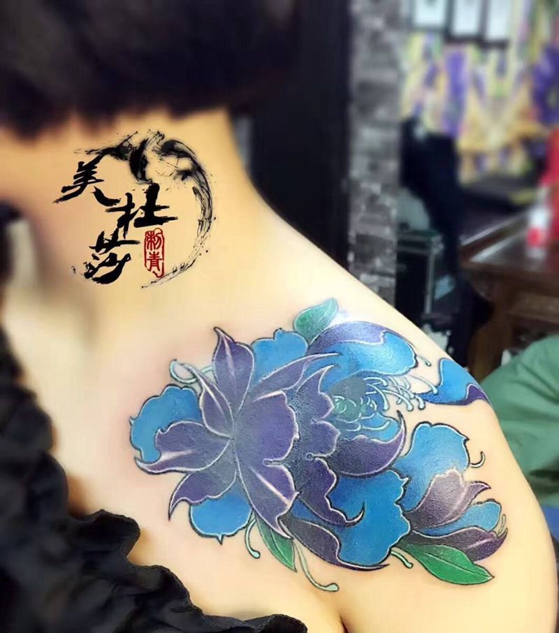 牡丹大遮盖纹身图片