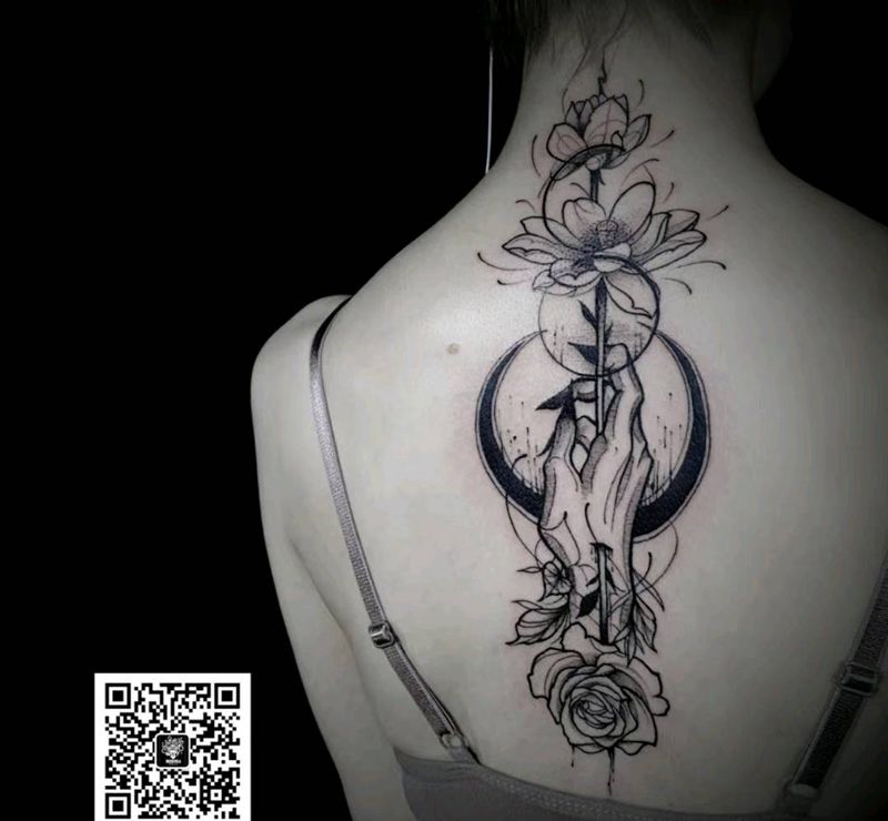 生纹身图片_背部New School纹身图案