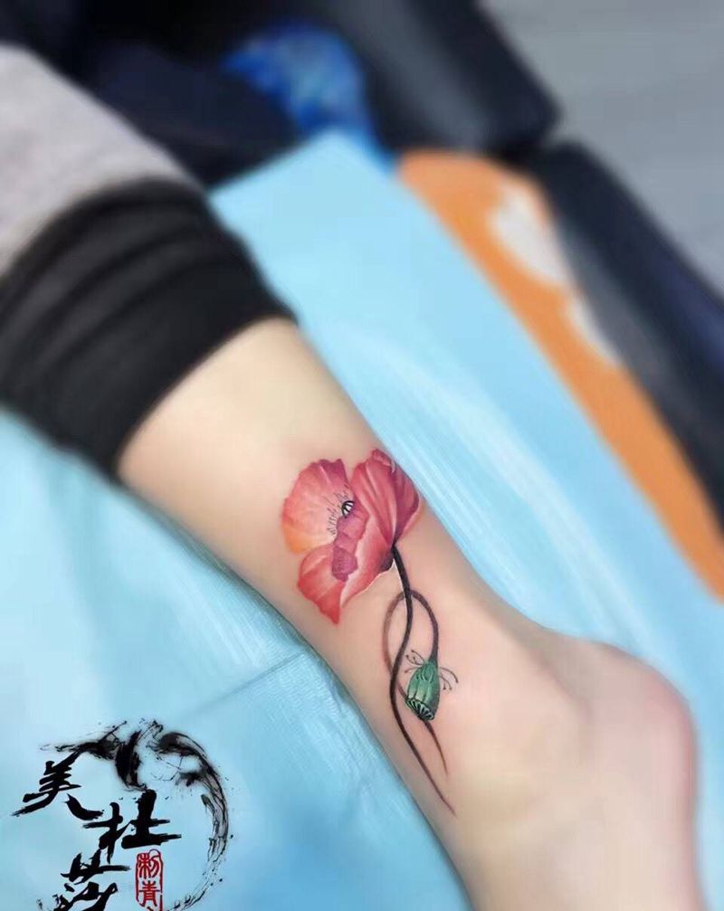 罂粟花。纹身图片_成品腿部清新植物纹身图案