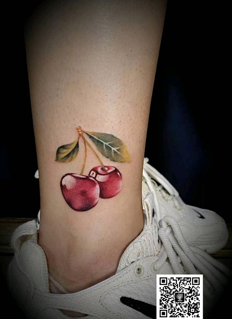 樱桃纹身图片_腿部New School纹身图案