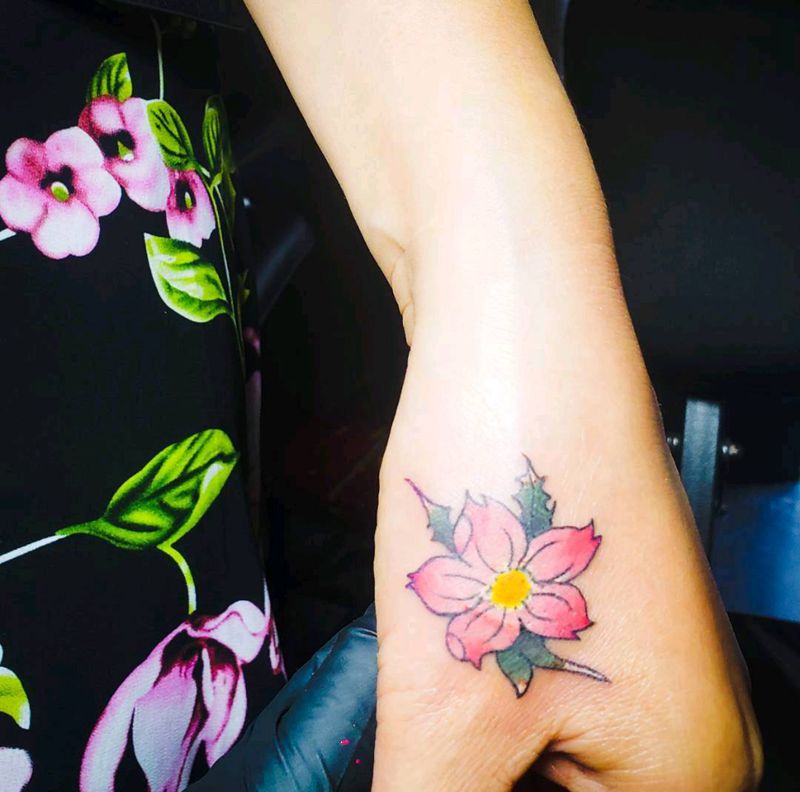 小花花纹身图片