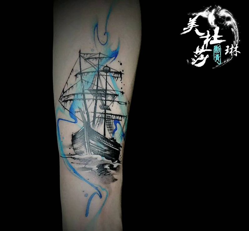 帆船纹身图片_腿部水彩纹身图案