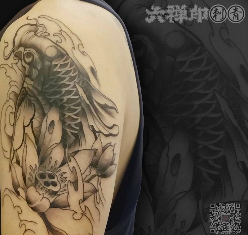 鱼纹身图片_手臂新传统老传统纹身图案