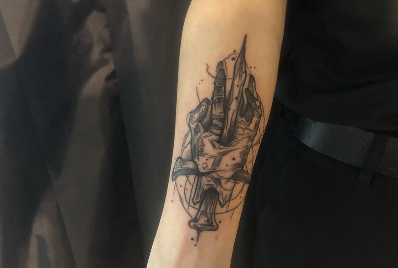 客户自带纹身图片_手臂几何点刺纹身图案