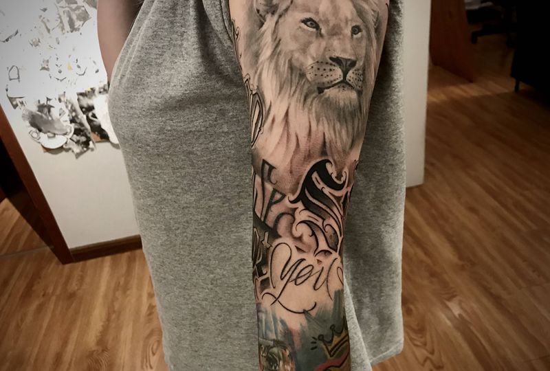 字体添加纹身图片_手臂花体字纹身图案