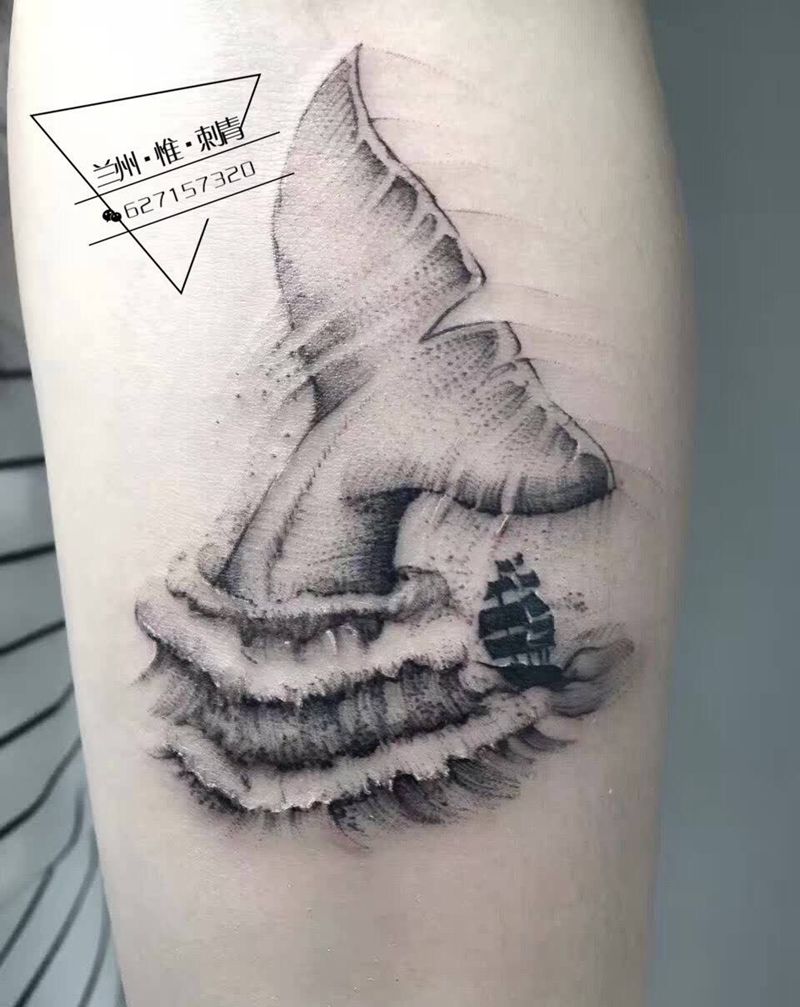 鲸鱼 海浪纹身图片