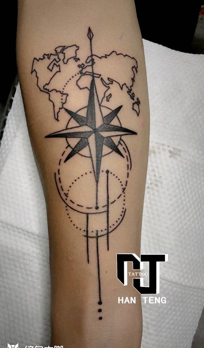 指南针纹身图片_手臂几何图腾纹身图案