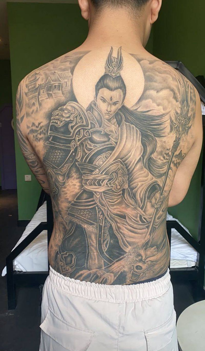 二郎神纹身图片_背部纹身图案