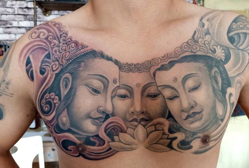 画熏纹身图片_胸部纹身图案