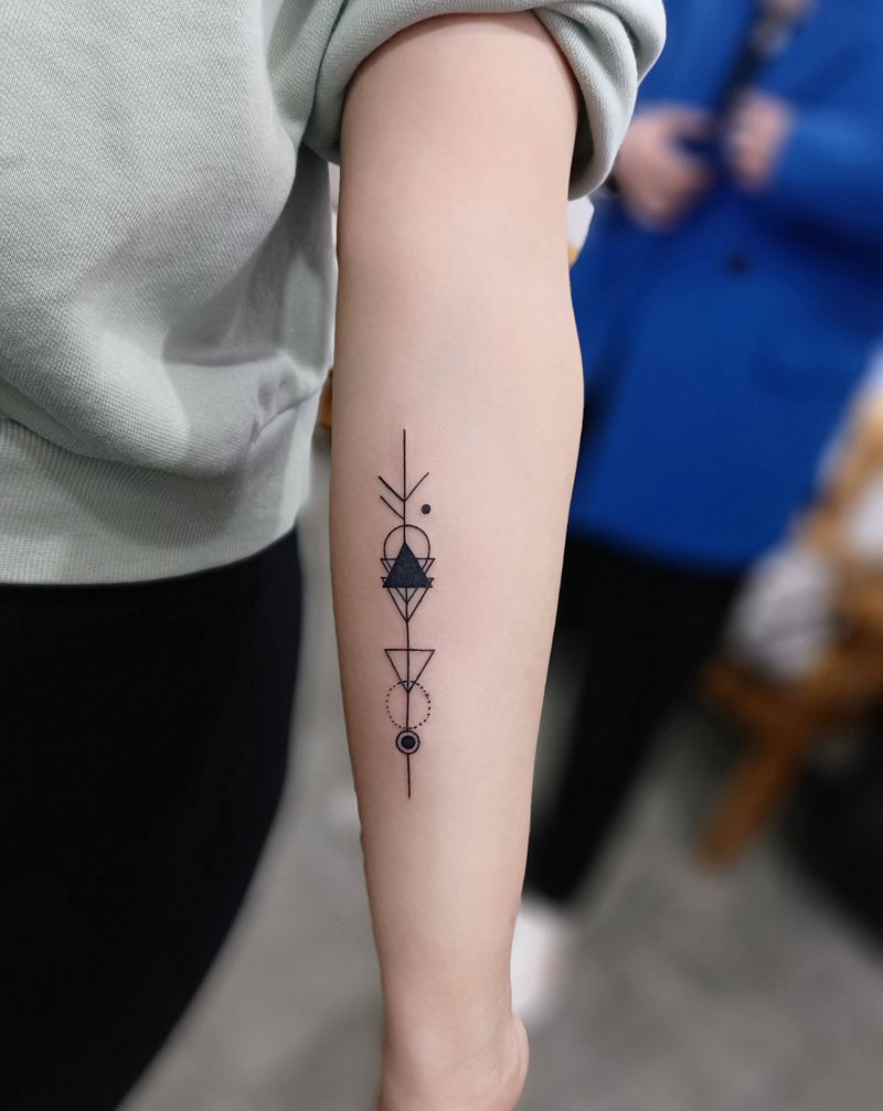 小图纹身图片_几何纹身图案