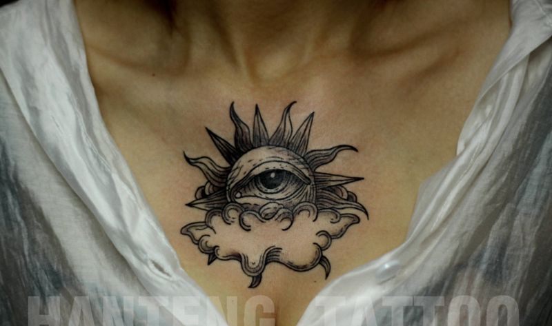 小清新纹身图片_胸部图腾几何纹身图案