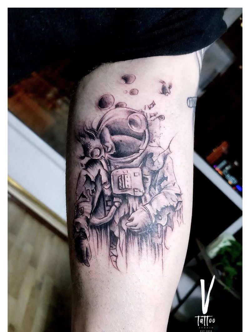 宇航员纹身图片