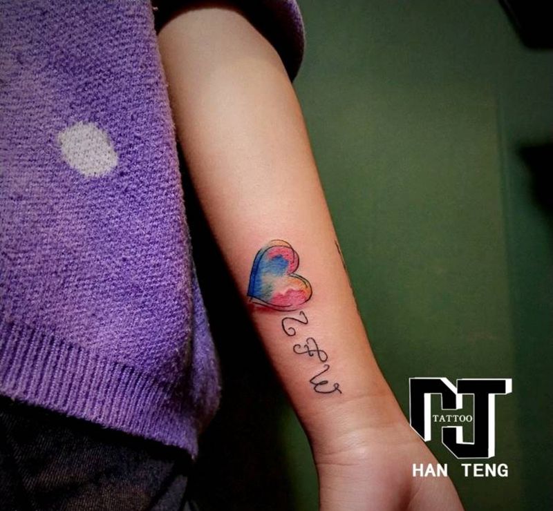 小清新纹身图片_手臂水彩几何小清新纹身图案