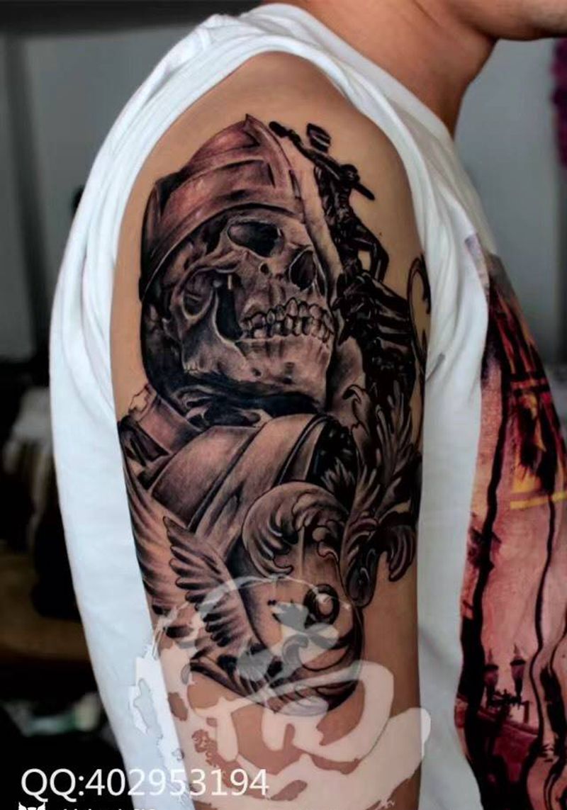 骷髅十一架纹身图片