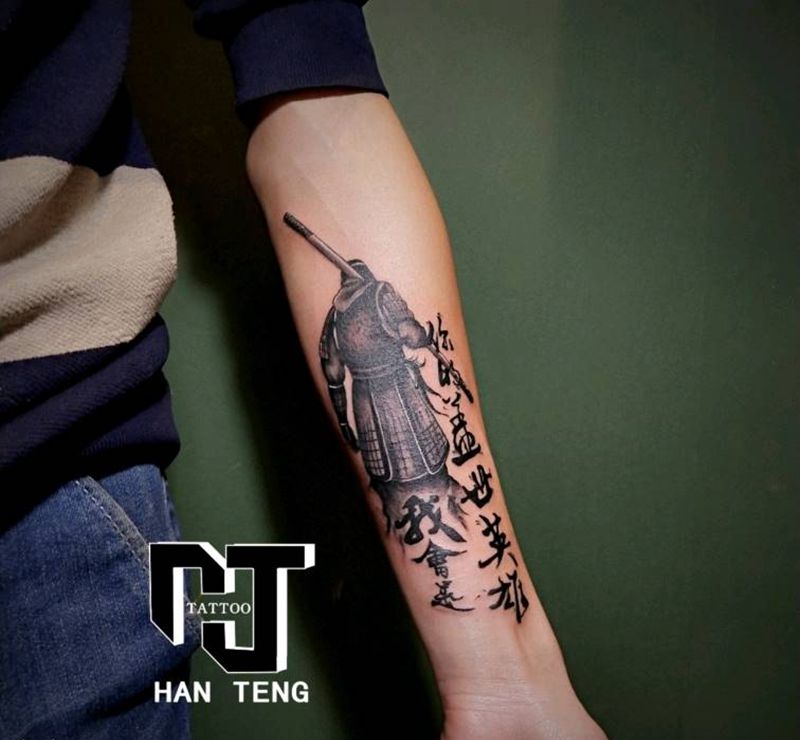 至尊宝纹身图片_手臂水墨图腾至尊宝孙悟空猴子纹身图案