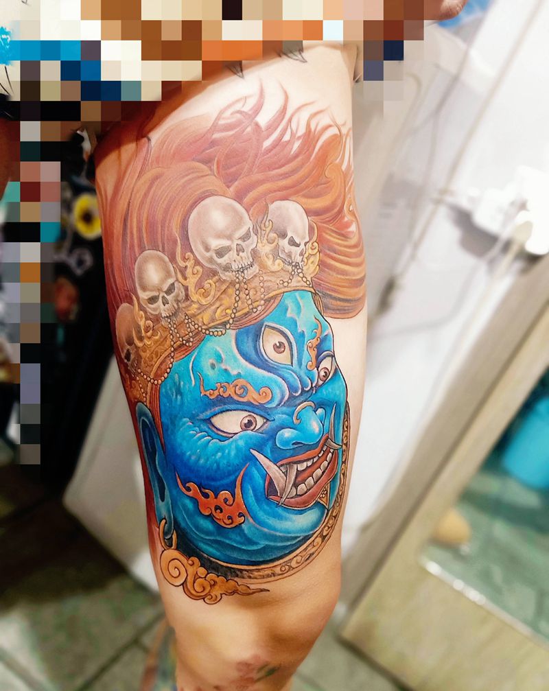 大黑天纹身图片_腿部纹身图案