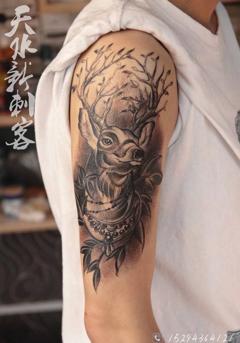 鹿纹身图片