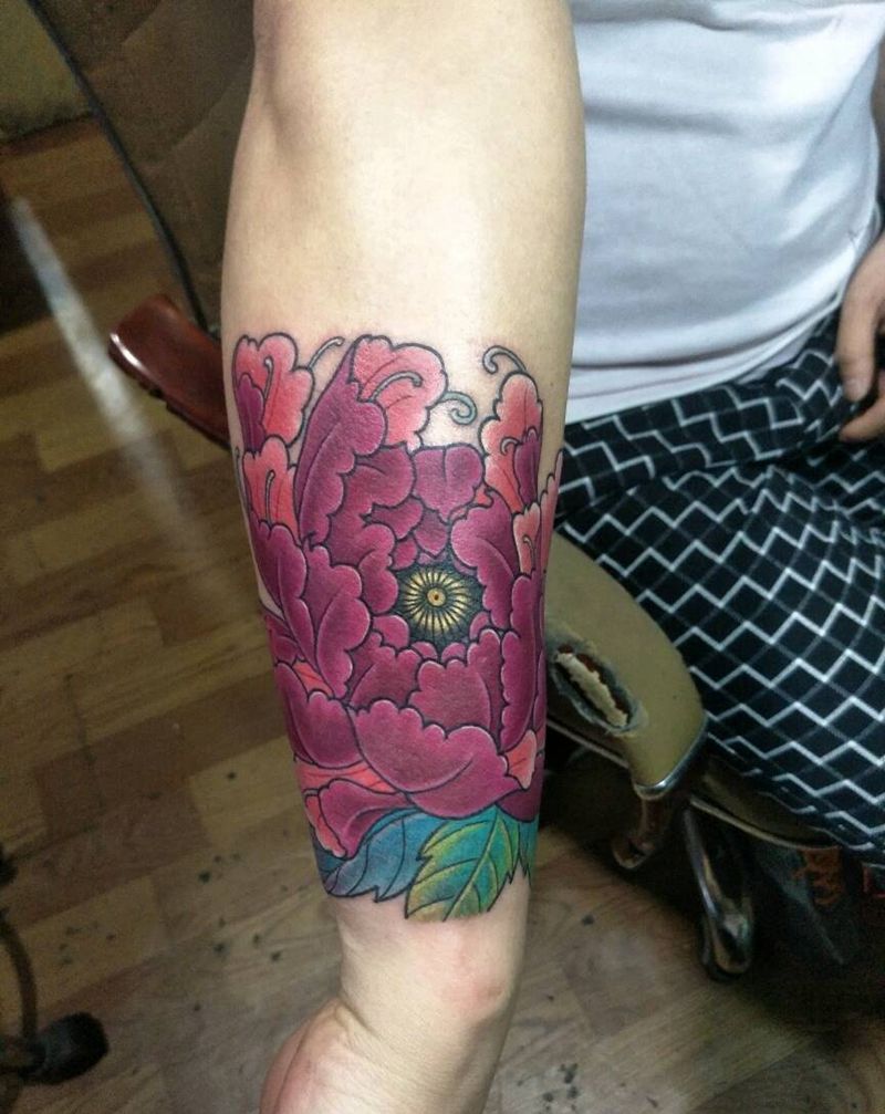 彩色牡丹。。。纹身图片