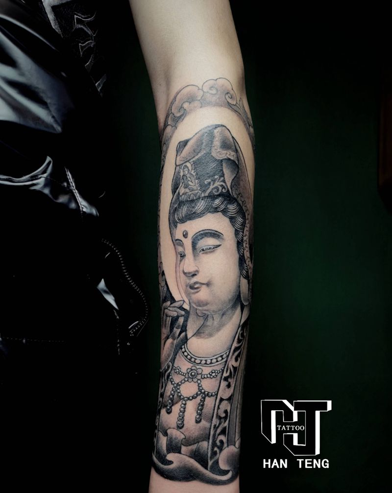 包小臂纹身图片_手臂老传统纹身图案