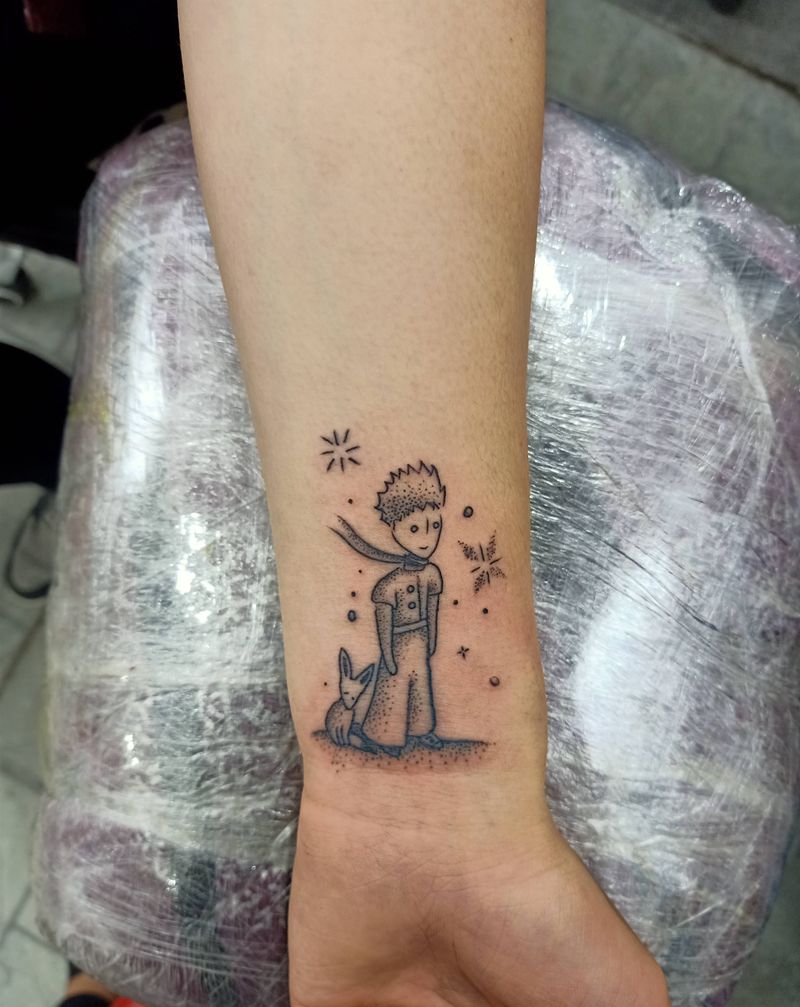 字母纹身图片_手臂纹身图案