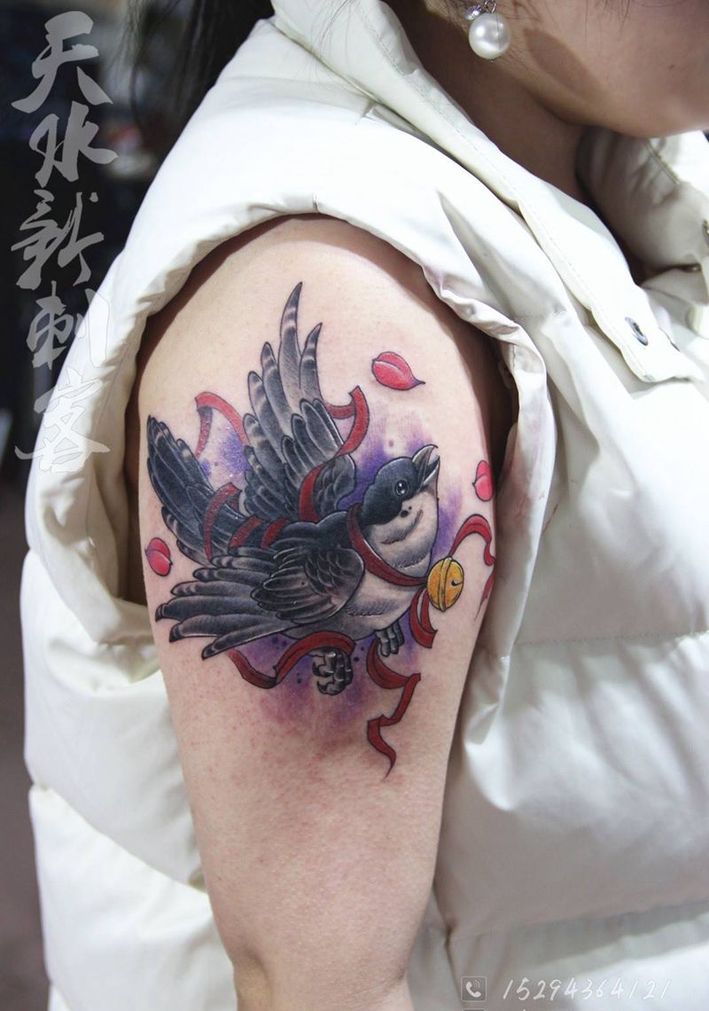 燕子遮盖纹身图片