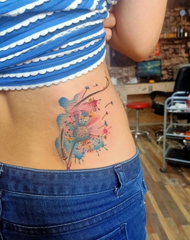 蒲公英纹身图片_腰部水彩纹身图案