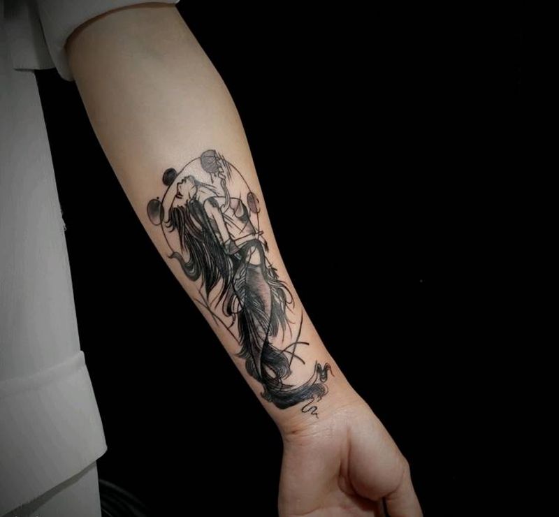 美人鱼遮盖纹身图片_手臂图腾点刺美人鱼纹身图案