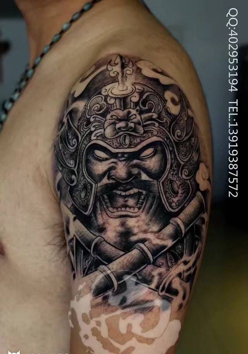 双柬天神纹身图片
