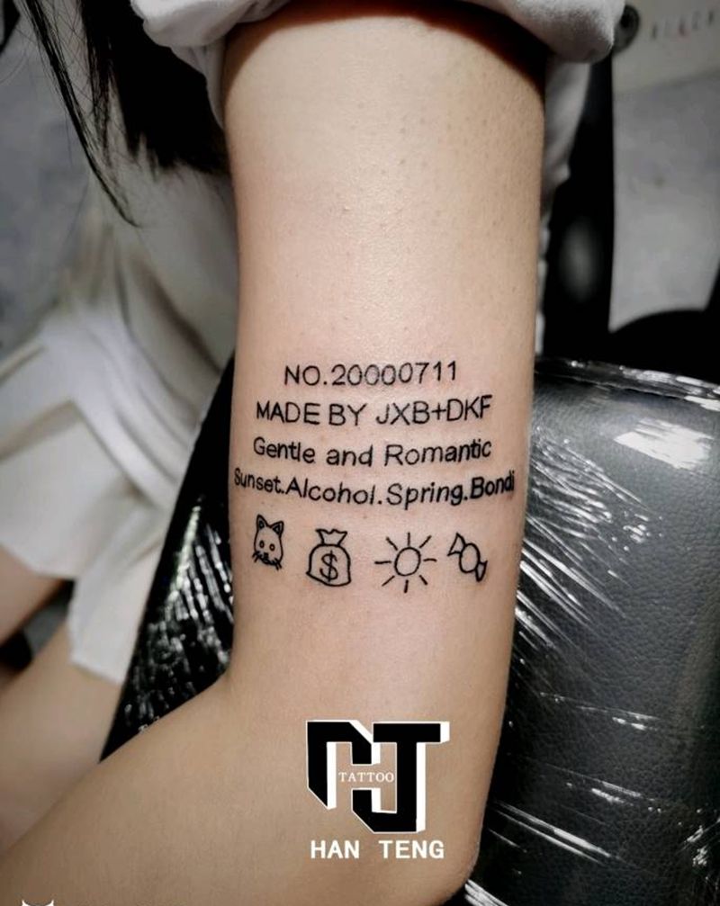 字母小清新纹身图片_手臂几何图腾字母纹身图案